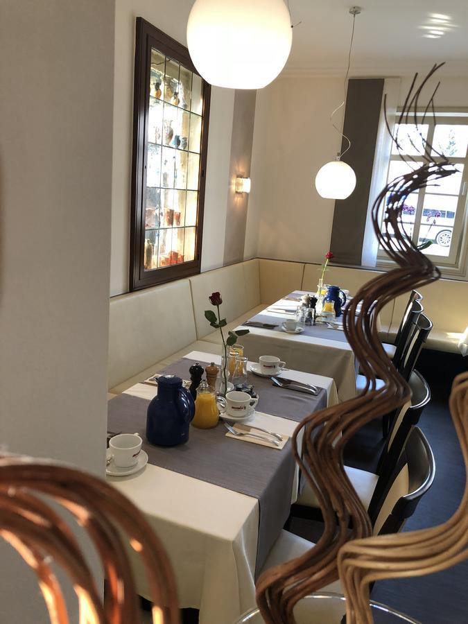 Hotel Friedrich ฮาเคนบวร์ก ภายนอก รูปภาพ