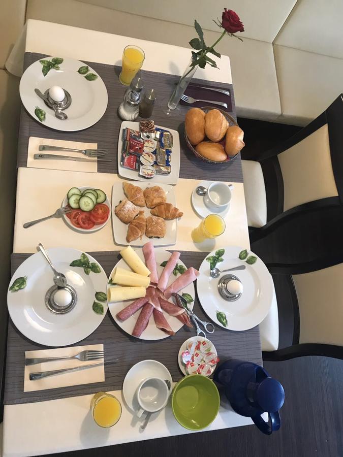 Hotel Friedrich ฮาเคนบวร์ก ภายนอก รูปภาพ